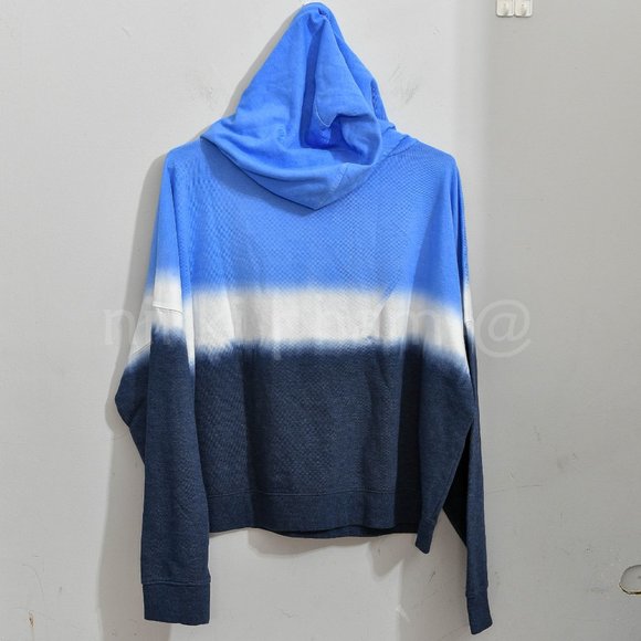 Brand new Calvin Klein Tie-Dye monogram logo  in blue - Picture 3 of 4